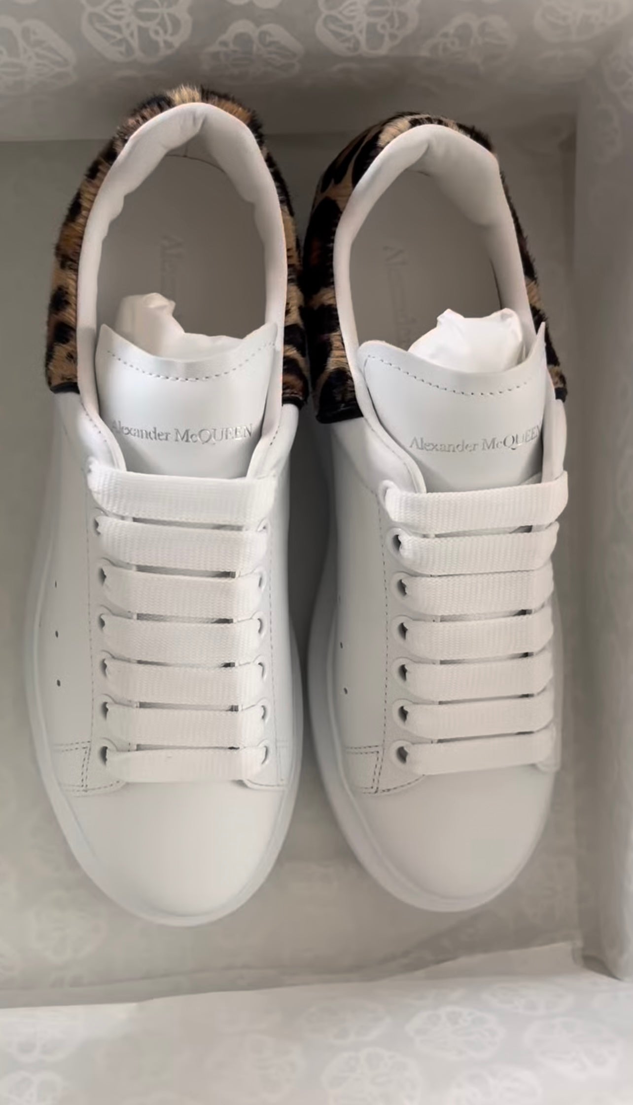 ALEXANDER MCQUEEN LEOPARD