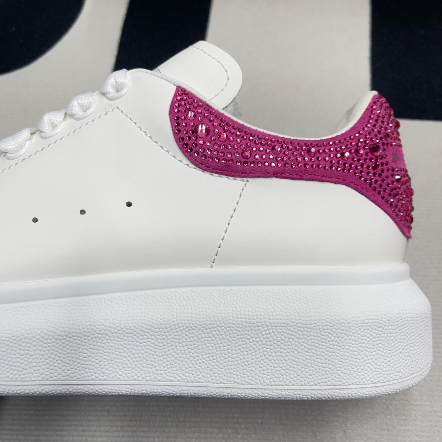 ALEXANDER MCQUEEN CON STRASS ASSORTITE